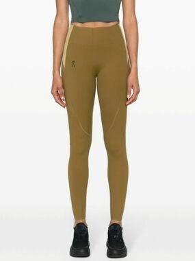 ON Run On Clouds Movement Tights Long Medium